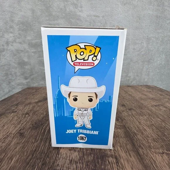 Funko Pop Television Friends Joey Tribbiani White Cowboy Vinyl Figure 1037 Boxed - Picture 4 of 10